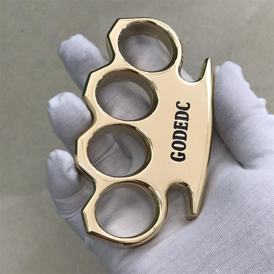 Cera Nera GODEC Classico Ottone Lucidato a Specchio con Foro Grande Utensile da Esterno