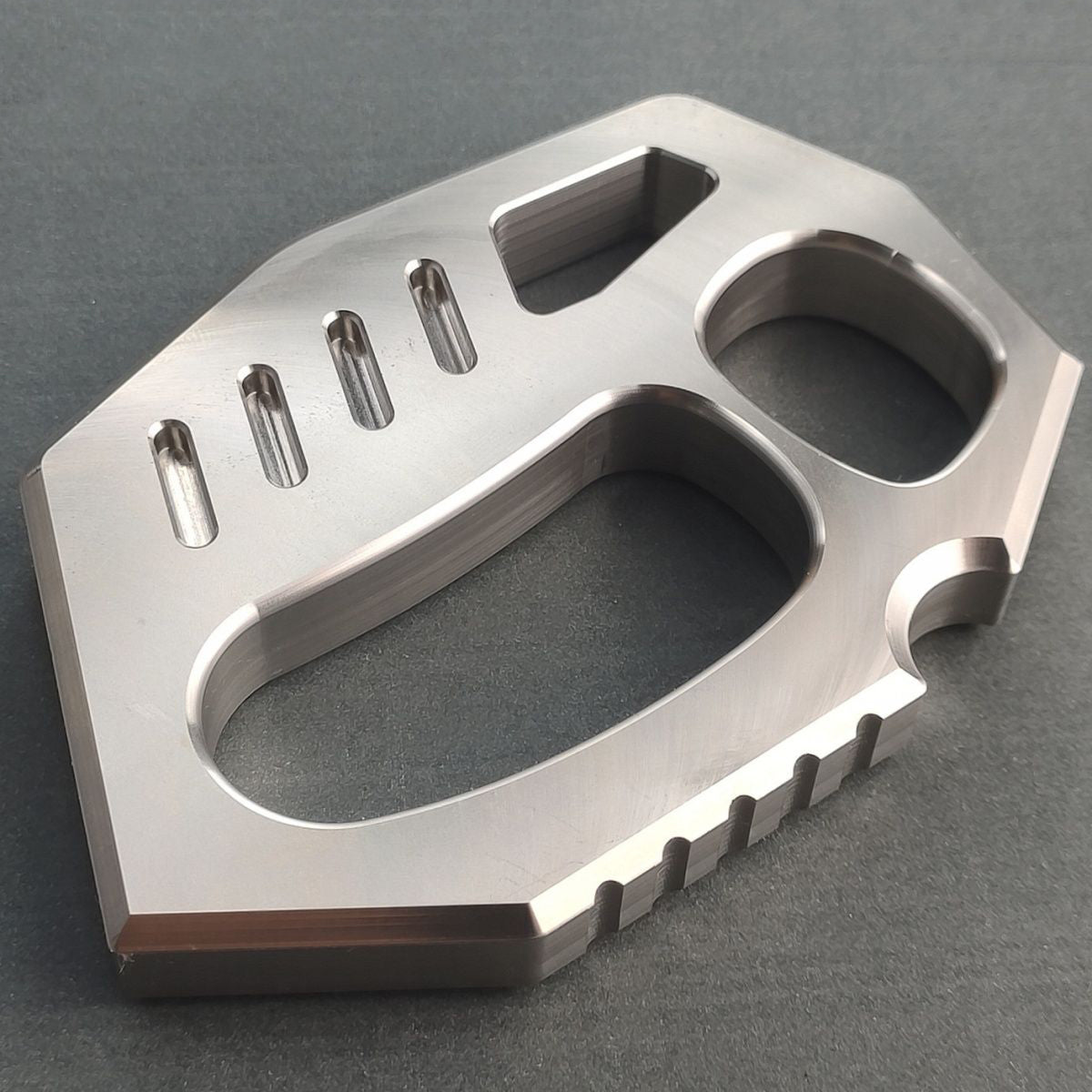 304 Stainless Steel Rope Hole EDC Tool