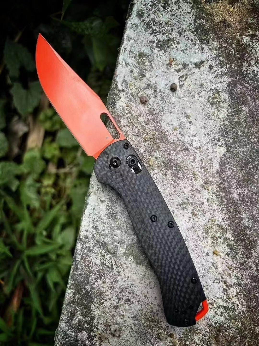 BM15535 Utensile pieghevole da esterno con manico in fibra di carbonio