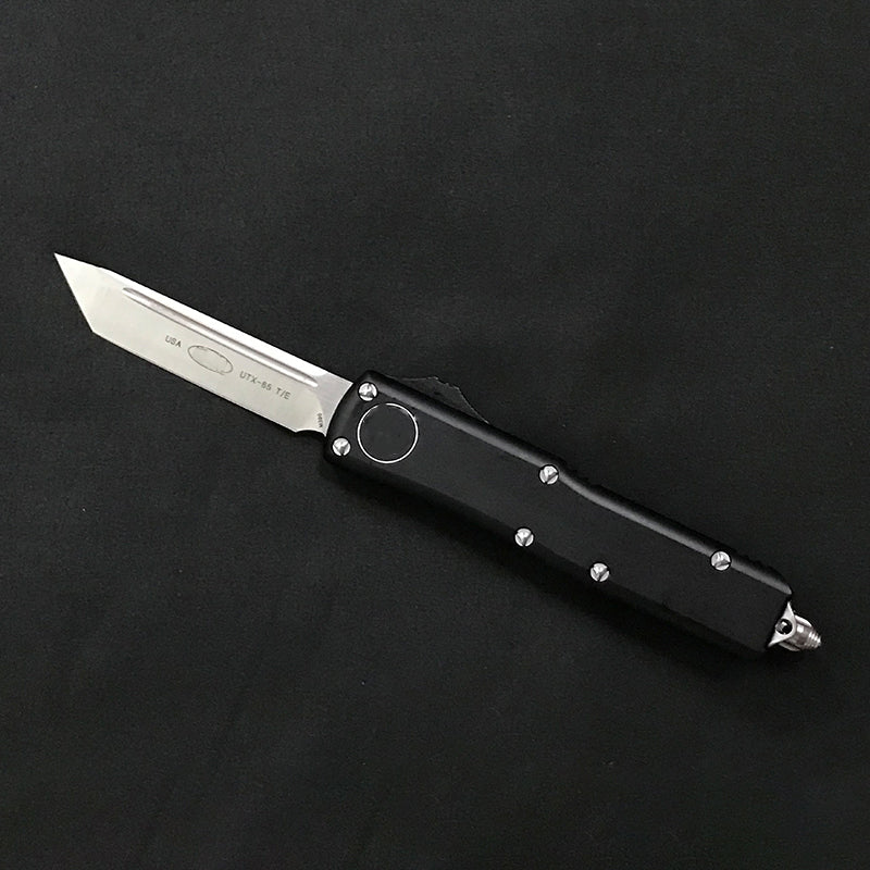 Utensile tascabile in alluminio nero con manico per esterni