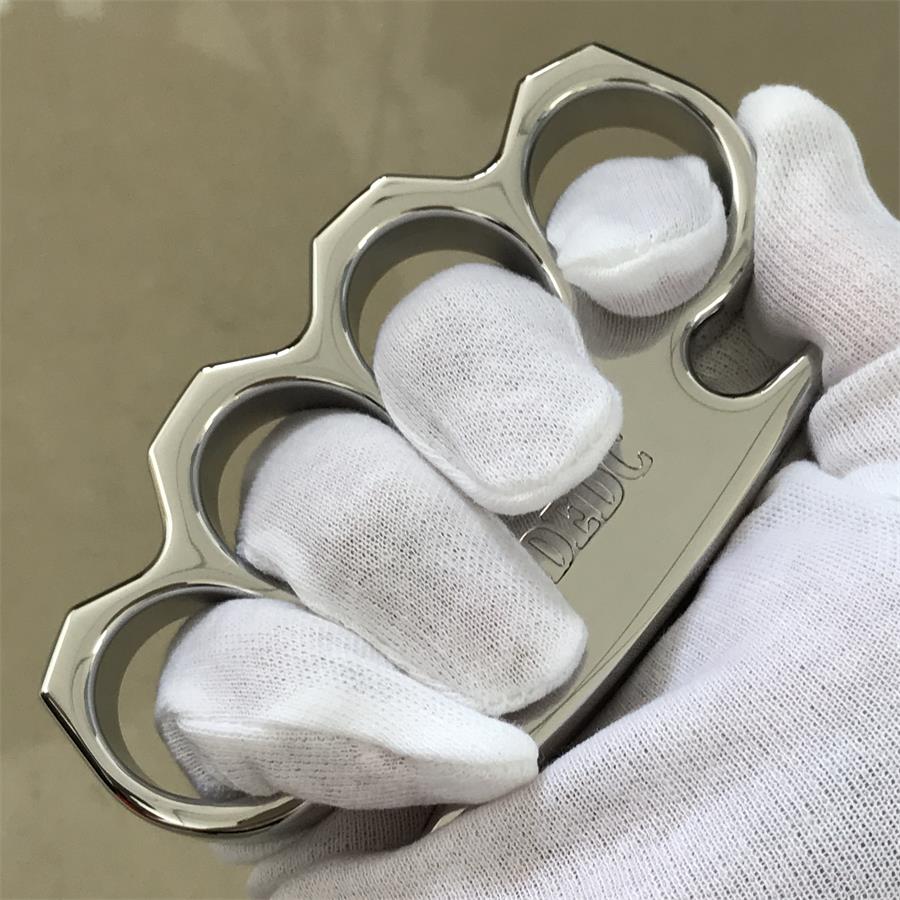 Utensile da esterno GODEDC Classic Mirror Steel con design smussato