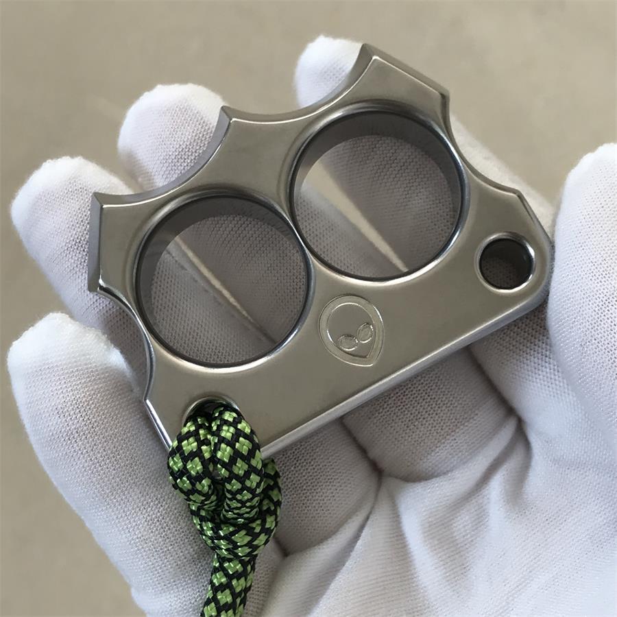 Herramienta exterior mini portátil Alien de acero 316