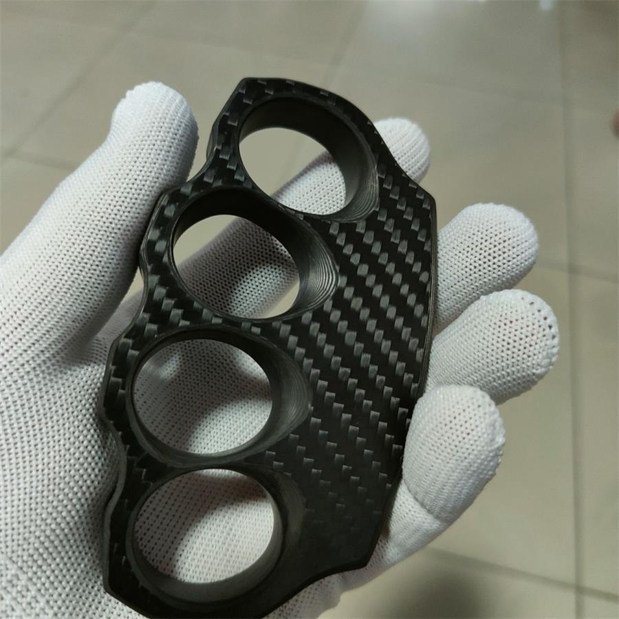 Utensile da esterno classico ispessito in fibra di carbonio