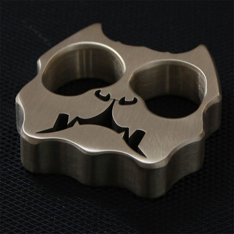 Thickened Dog Head metal Two-hole Outdoor Tool