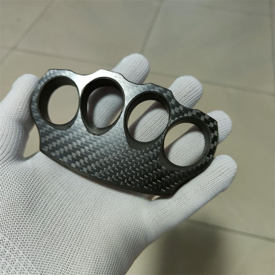 Utensile da esterno classico ispessito in fibra di carbonio