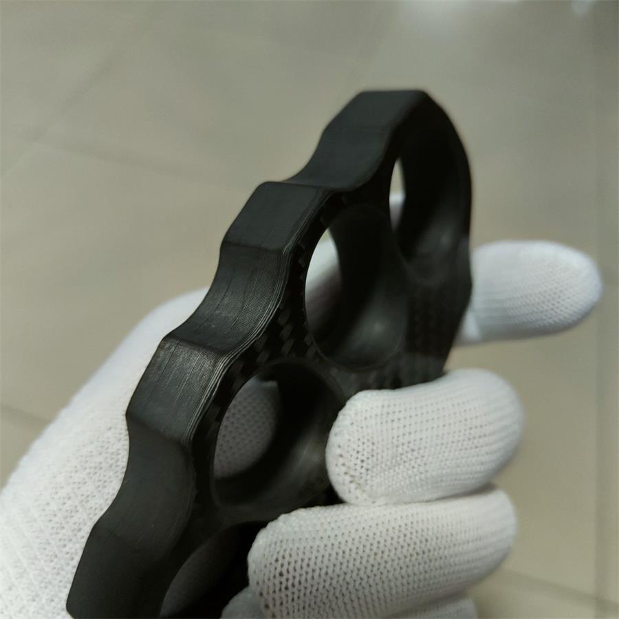 Utensile da esterno classico ispessito in fibra di carbonio