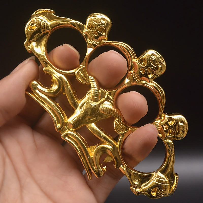 Herramienta EDC de exterior con forma de calavera de oveja