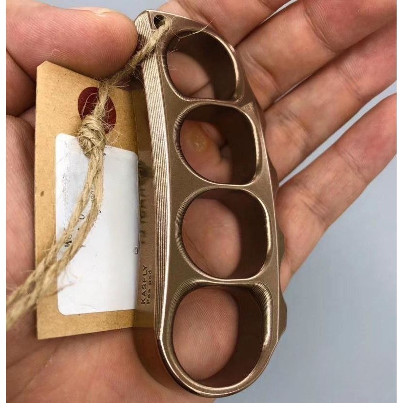 Utensile EDC da Esterno in Acciaio a Forma di Pisello