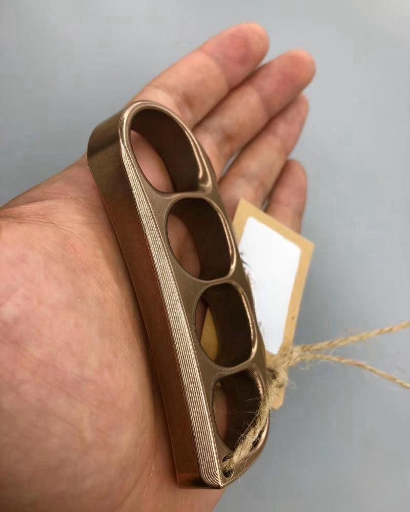 Utensile EDC da Esterno in Acciaio a Forma di Pisello