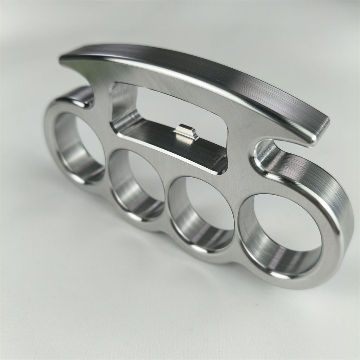 Apribottiglie Classico in Acciaio Utensile EDC da Esterno
