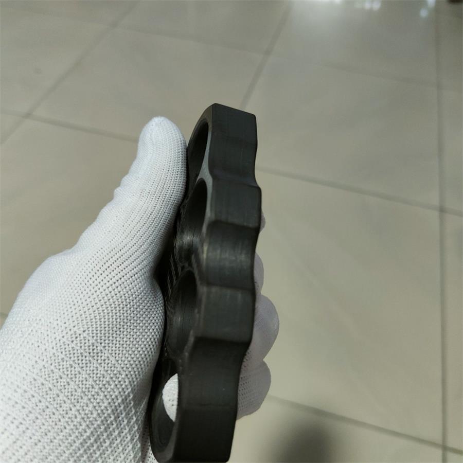 Utensile da esterno classico ispessito in fibra di carbonio