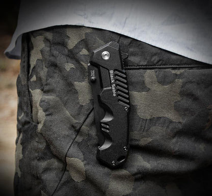 Tragbares, klappbares Outdoor-Werkzeug in Schwarz, Groß und Klein