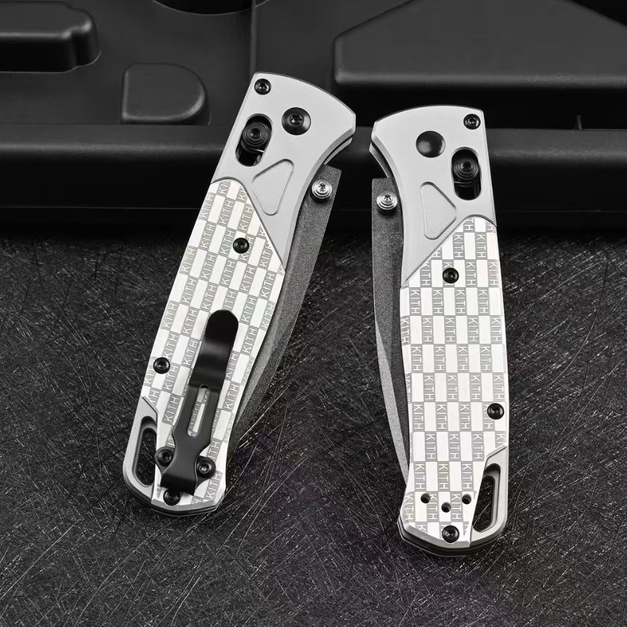 BM535BK-2501 Utensile Pieghevole da Esterno in Lega di Alluminio M390