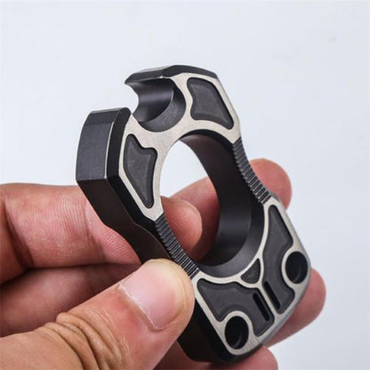Ein-Finger TC4 Titan Schwarz Mini-Flasche Outdoor EDC Werkzeug