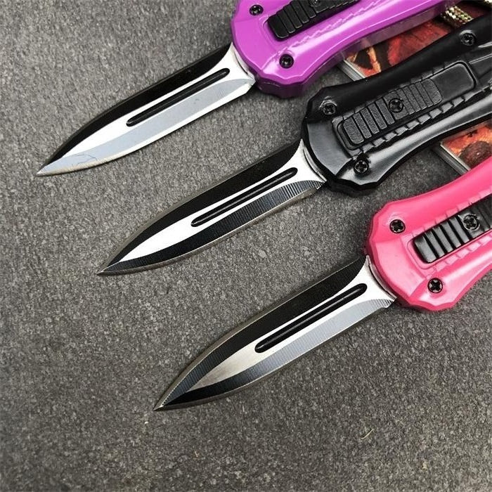 Three-color Mini Keychain Outdoor Tools
