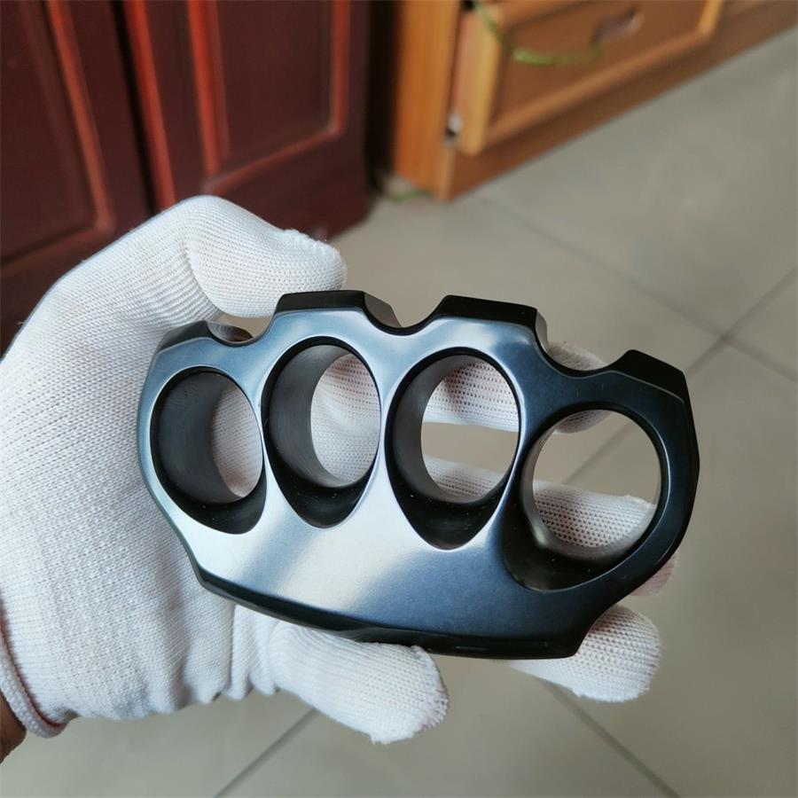 Utensile da esterno classico in bachelite ispessita lucidato a mano