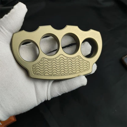 Utensile da esterno in alluminio con motivo ondulato