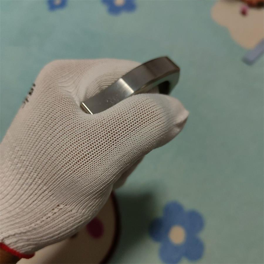 304 Stainless Steel Four Hole EDC Outdoor Tool