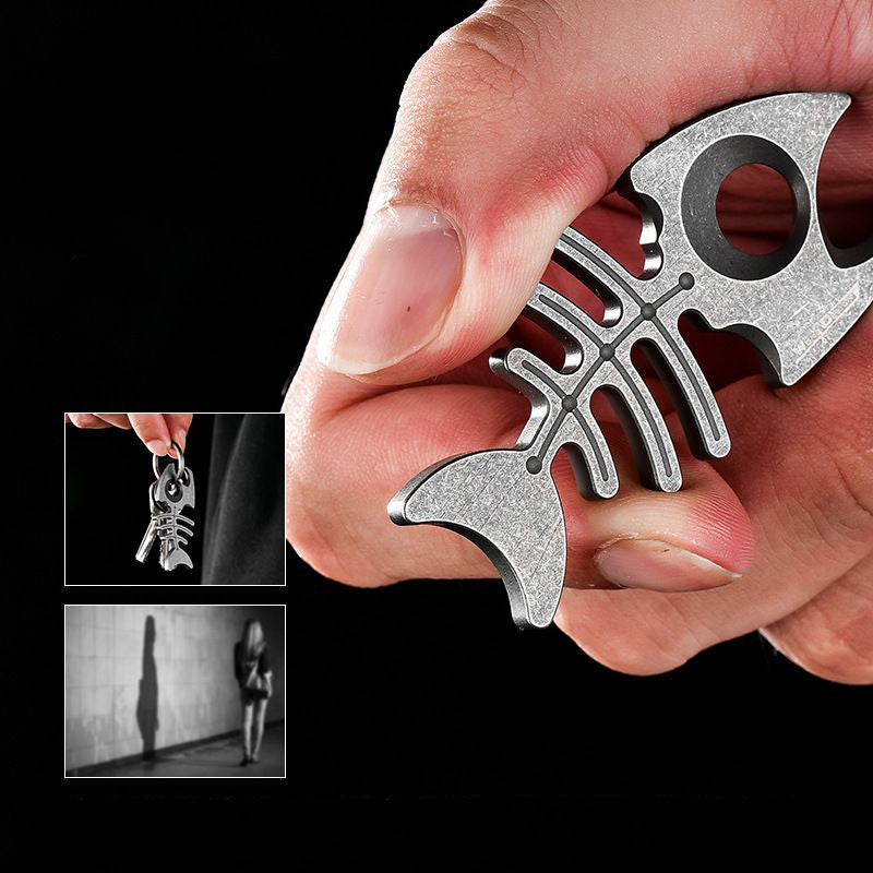 Apribottiglie multifunzione in titanio EDC Tool con foro per cordino da appendere allo zaino