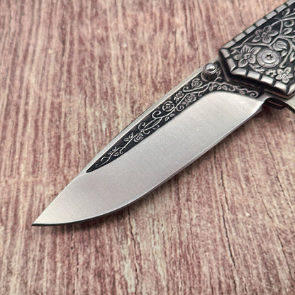 J21 440 Steel Carved Wooden Handle Folding Outdoor Tools