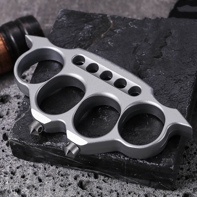 Zinc Alloy Outdoor Creative Portable Tool