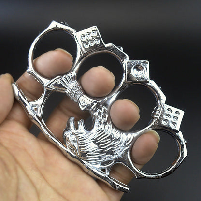 Utensile da esterno creativo a forma di aquila