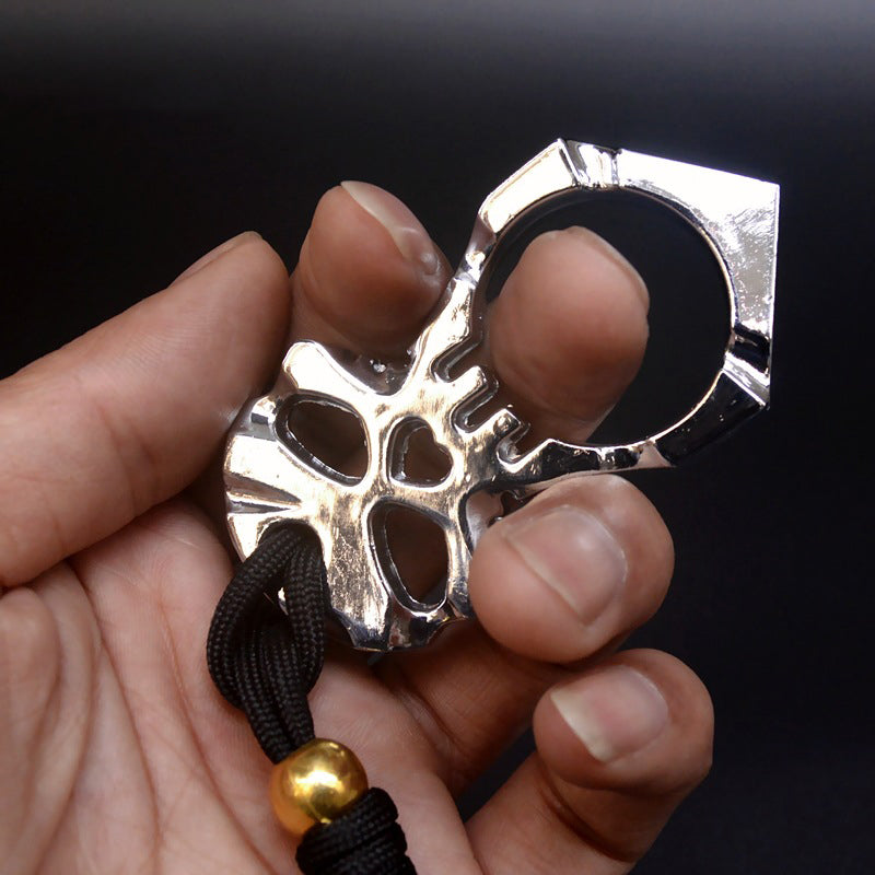 Apribottiglie Teschio con Foro a Cuore e Dito Singolo, Attrezzo da Esterno