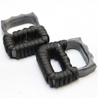 plastic-brass-knuckles