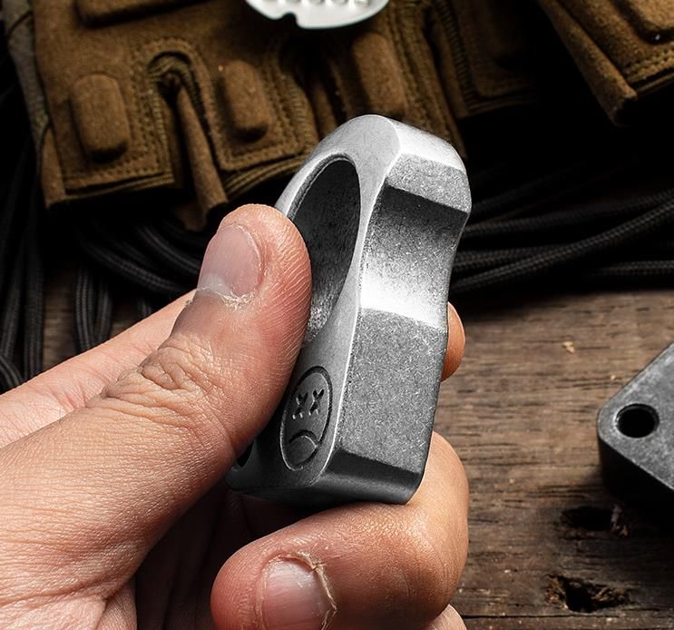 Utensile tascabile singolo EDC da esterno in acciaio di alta qualità