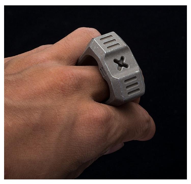 Self Defense Weapons Brass Knuckles - Tacsafeworld EDC Gadgets